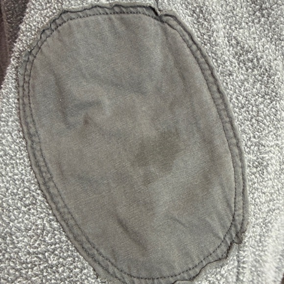 Free People Ruby Shirt Jacket Gray Oversized Button Up Elbow Patches. Size M - Picture 9 of 9